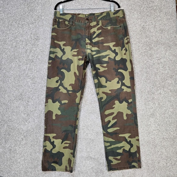 Levi's Other - Levis 541 Jeans Mens 35x30 Green woodland Camo Athletic Tapered 5 pocket pants